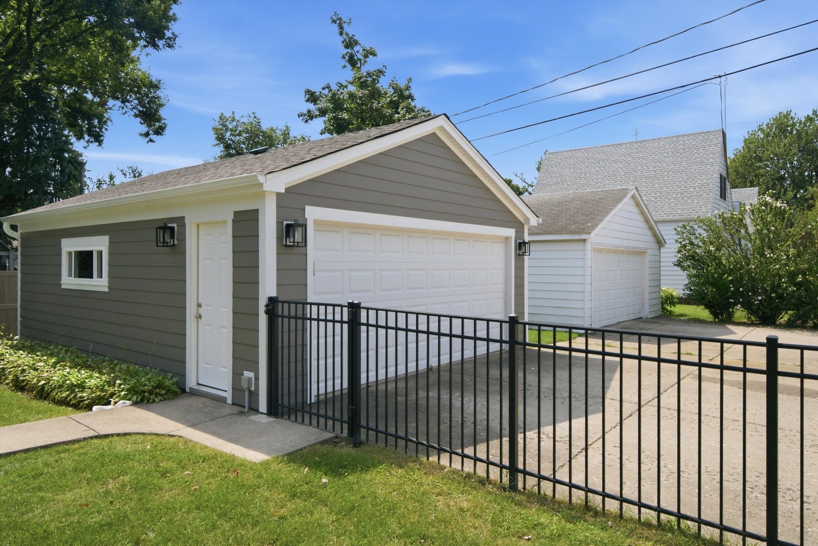 586 S Hawthorne Avenue Property Photo 32