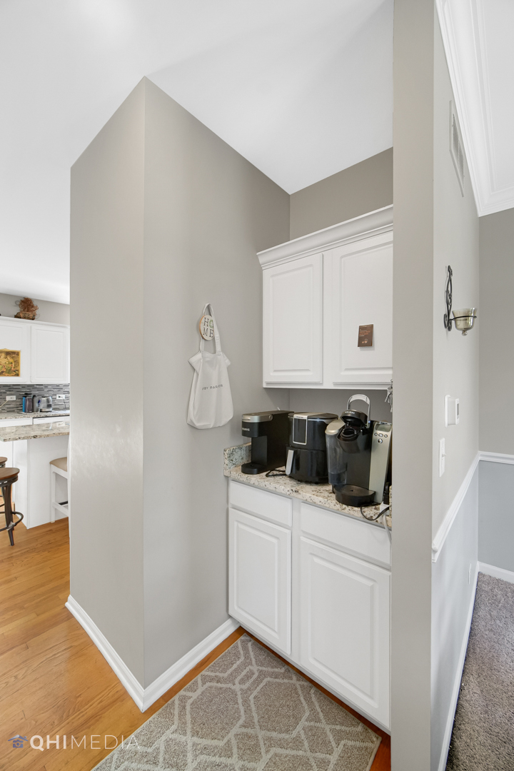 3569 Charlemaine Drive Property Photo 6
