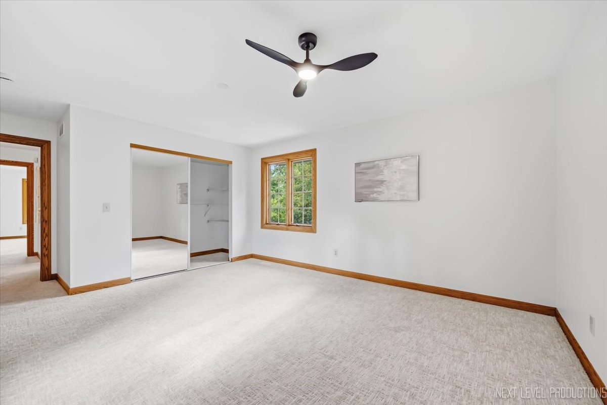 3663 Wolf Road Property Photo 39