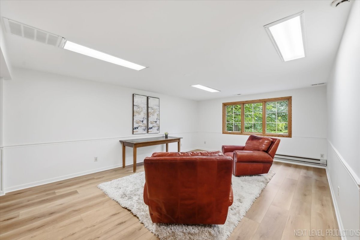 3663 Wolf Road Property Photo 45