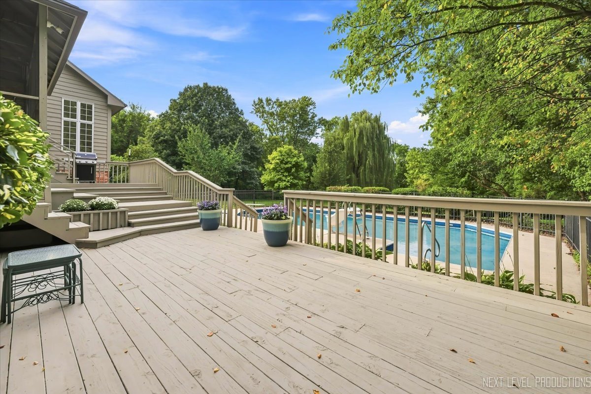 3663 Wolf Road Property Photo 55