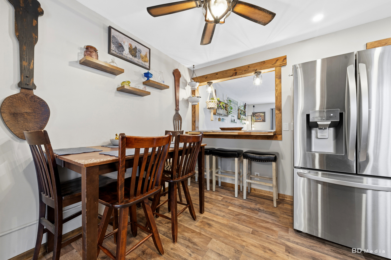 15255 Millard Avenue Property Photo 8