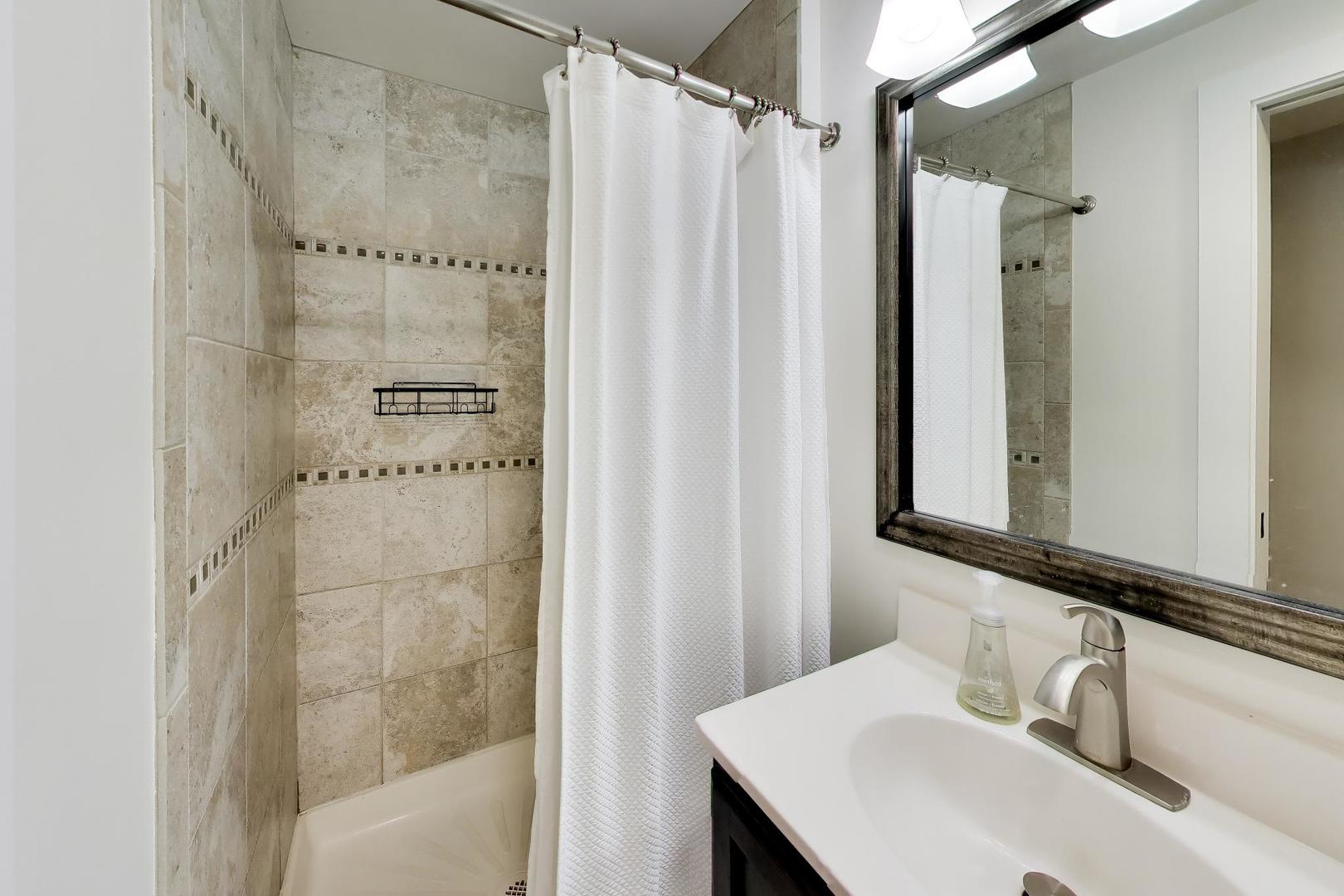 1001 Geneva Road Property Photo 32