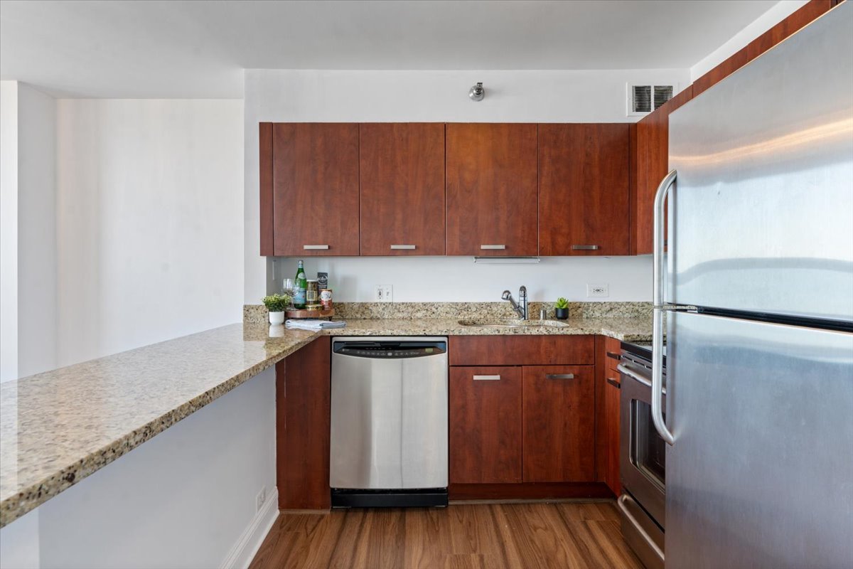 474 N Lake Shore Drive 5006 Property Photo 13