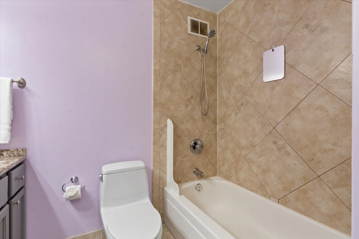 474 N Lake Shore Drive 5006 Property Photo 17