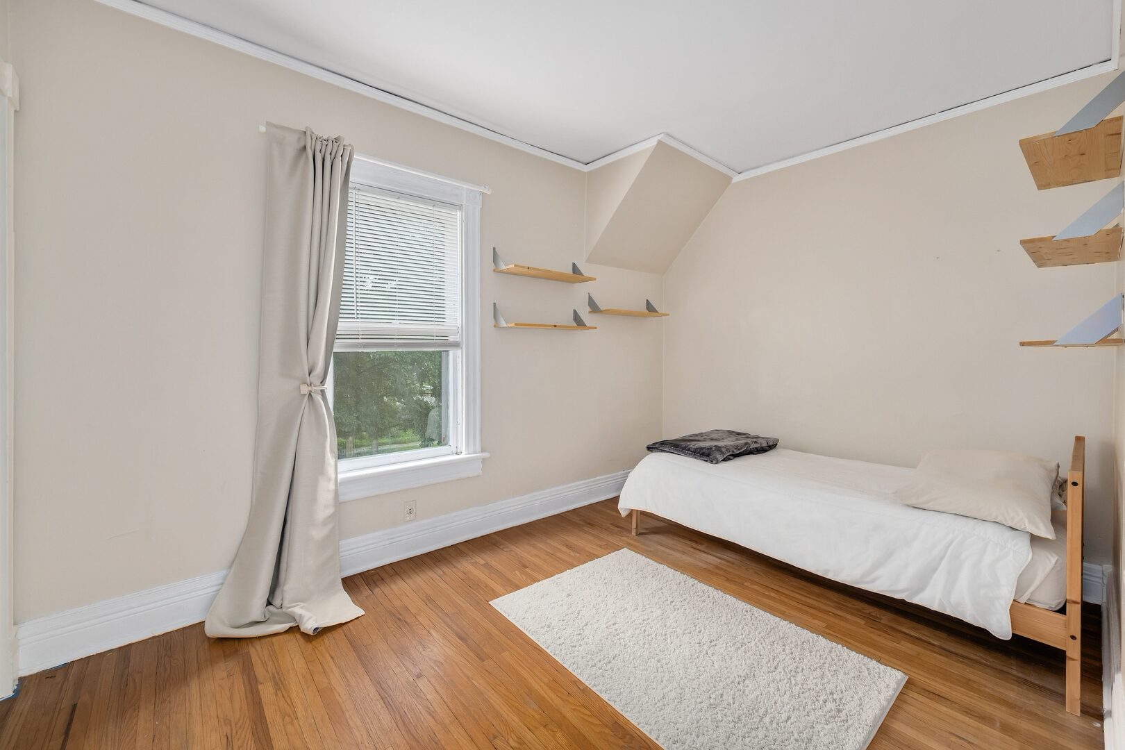 4541 Forest Avenue Property Photo 18