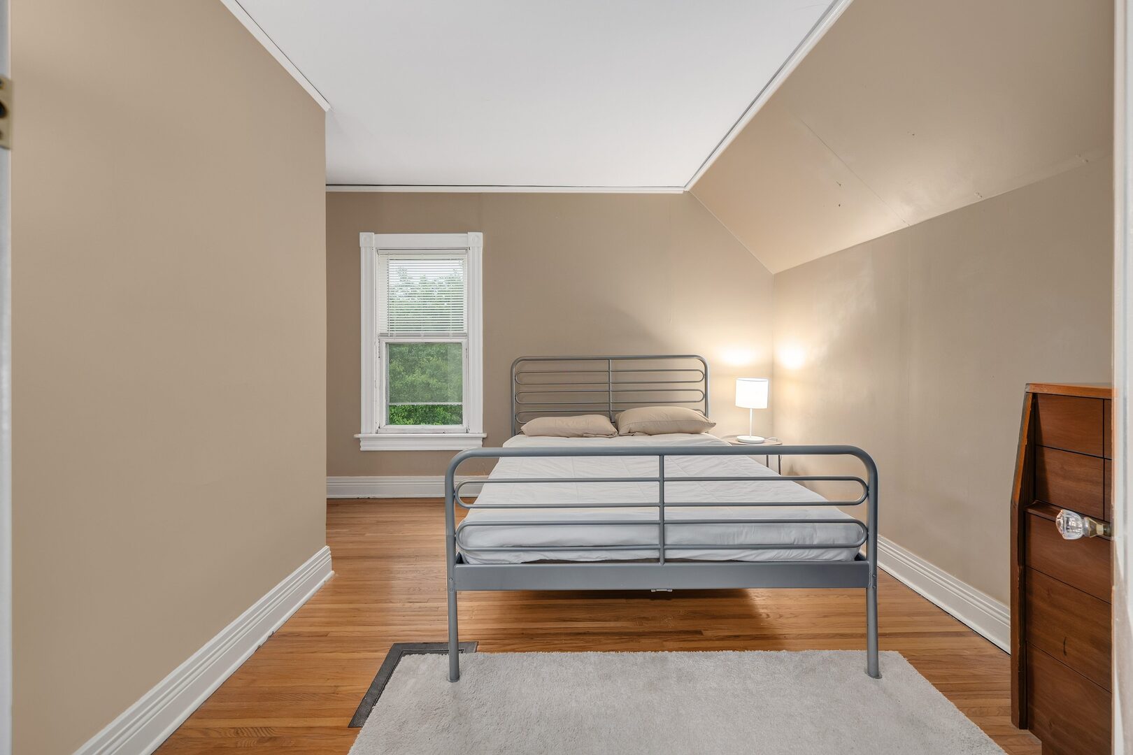 4541 Forest Avenue Property Photo 20