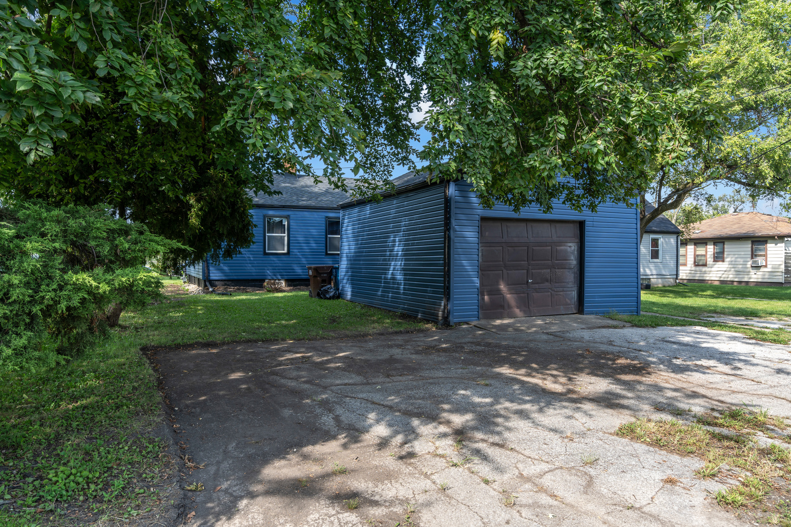 70 E 150th Street Property Photo 5