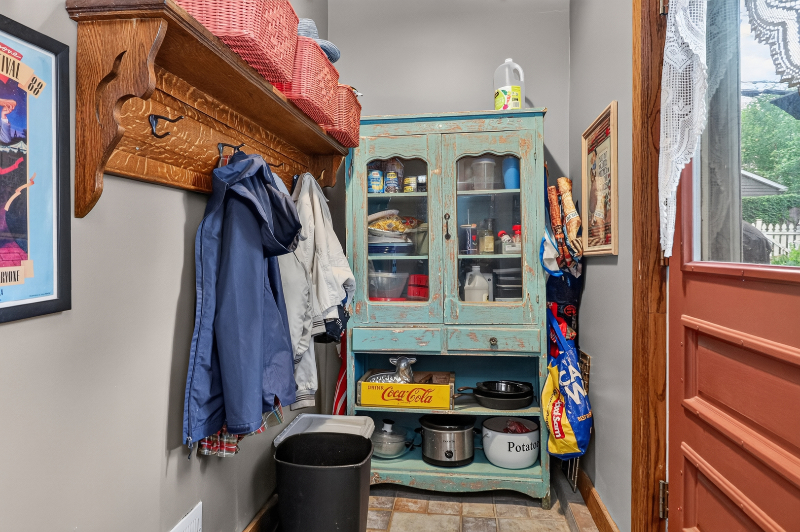 4744 Middaugh Avenue Property Photo 27