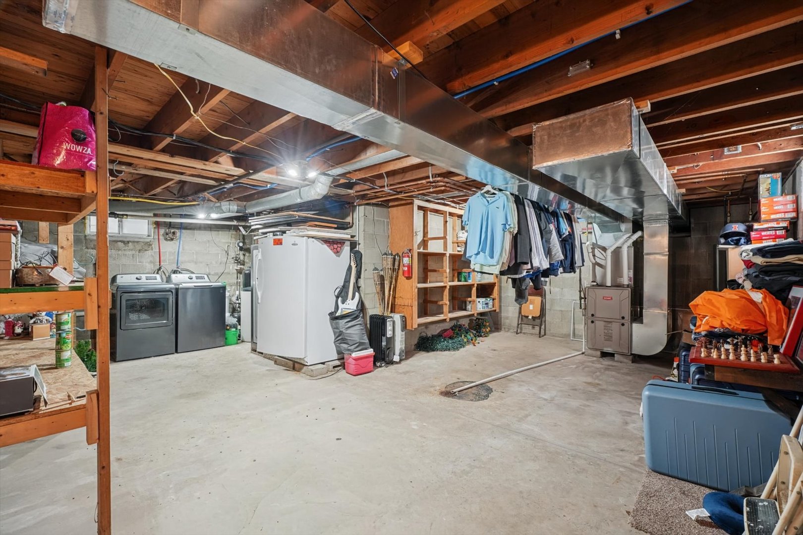 720 E High Street Property Photo 40