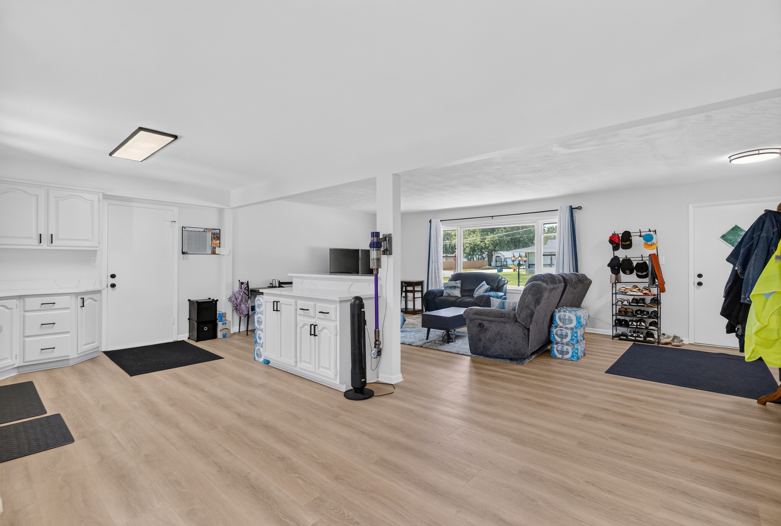 1701 Newton Drive Property Photo 16