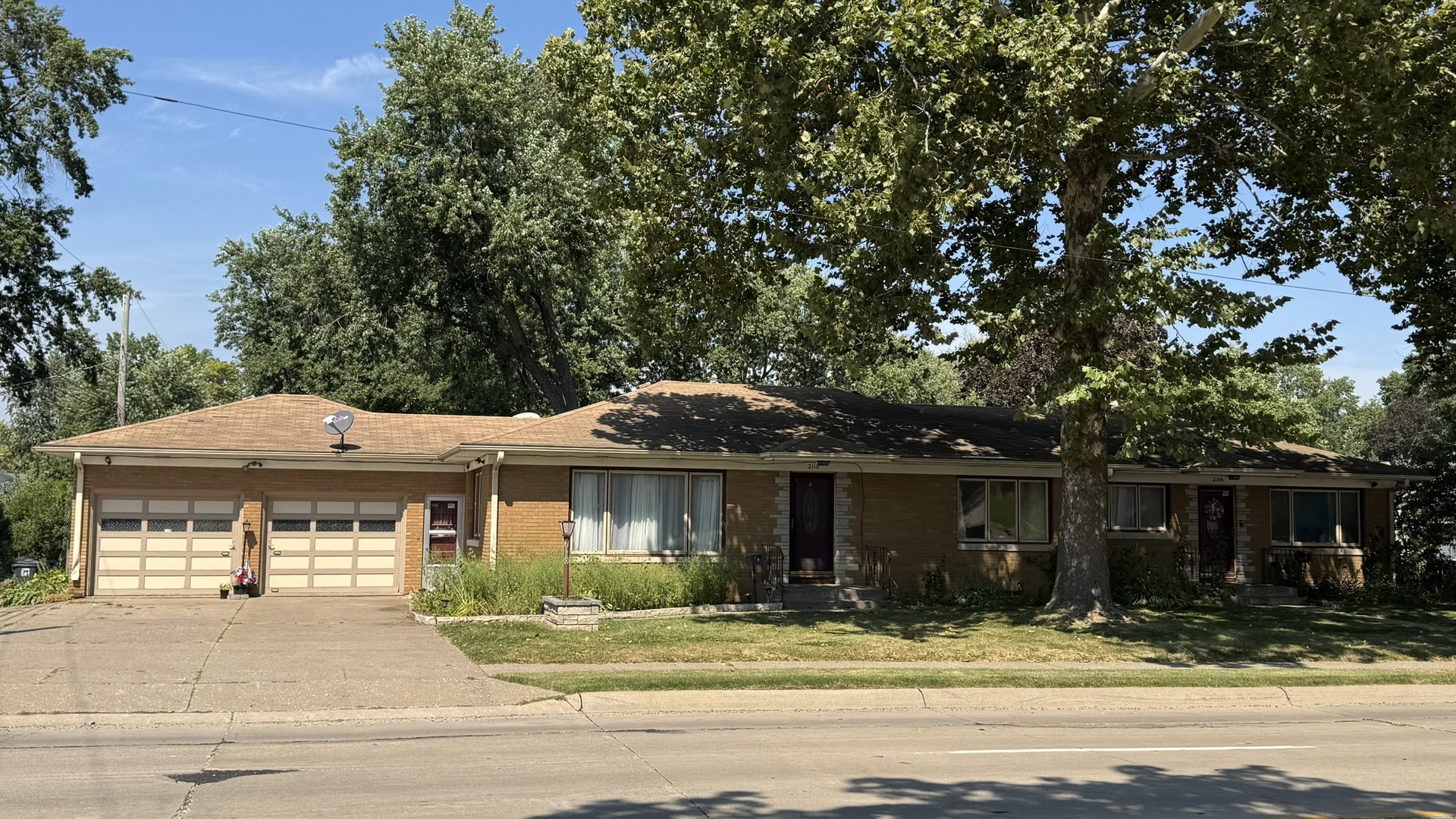 2110 W Central Park Avenue Property Photo 1
