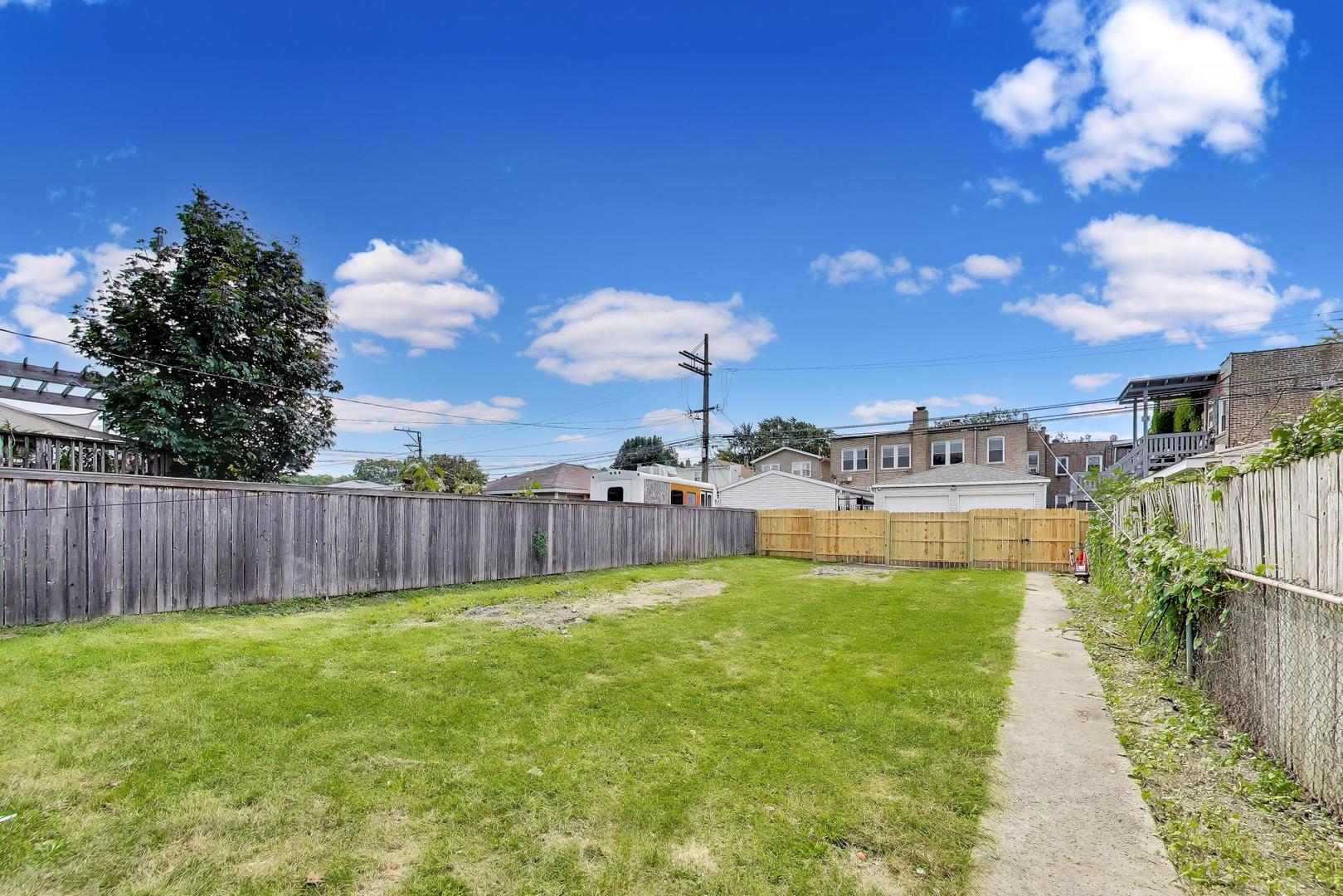 4953 W Drummond Place Property Photo 24