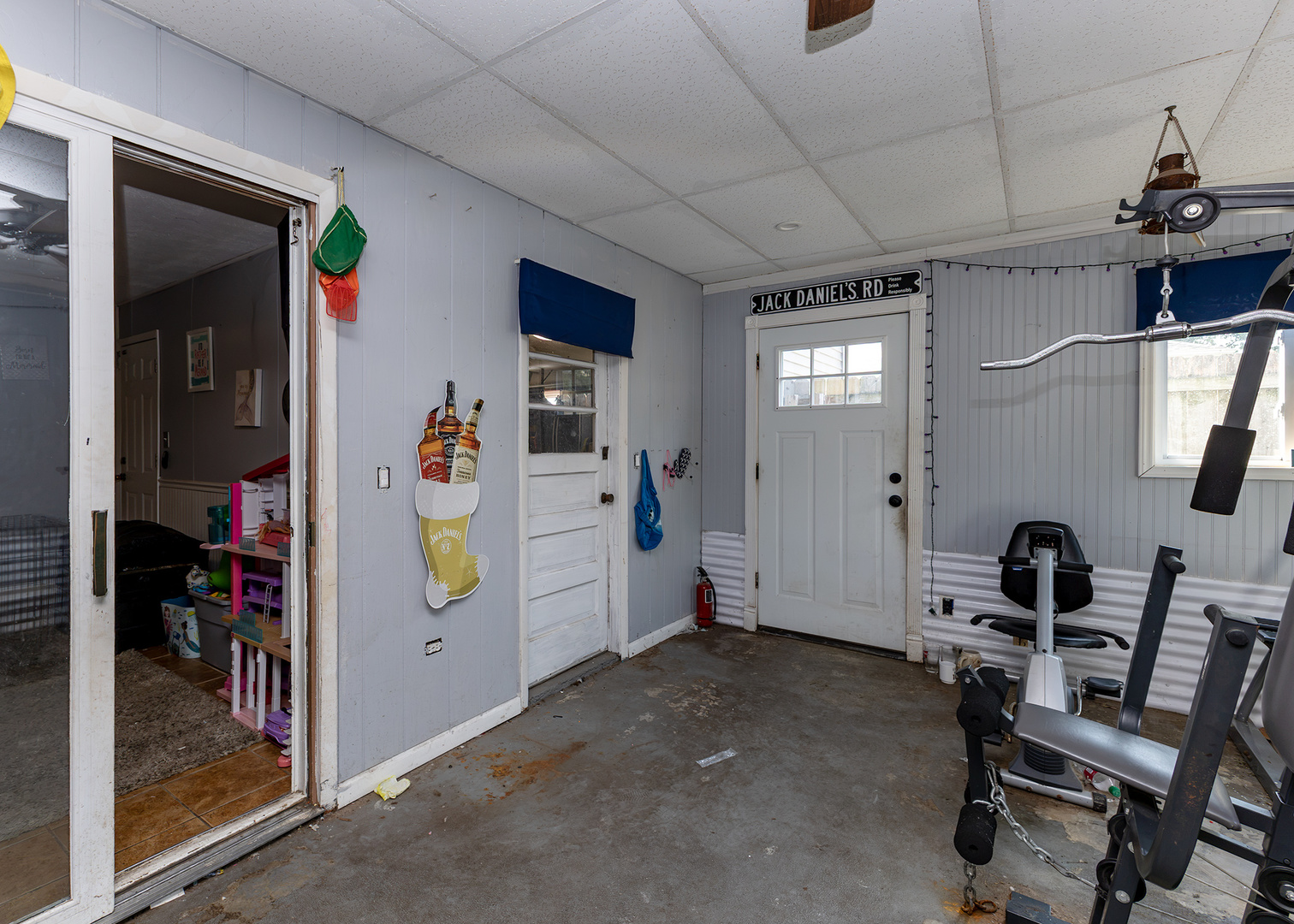 312 11th Place Property Photo 24