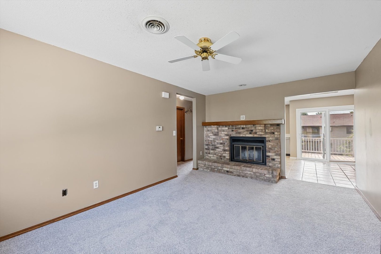 1203 Clifford Drive 7 Property Photo 6