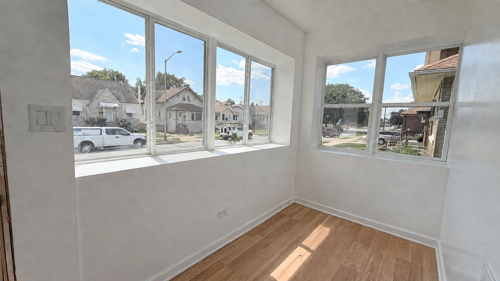 328 156th Place Property Photo 2