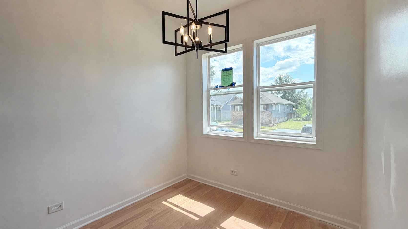 328 156th Place Property Photo 6