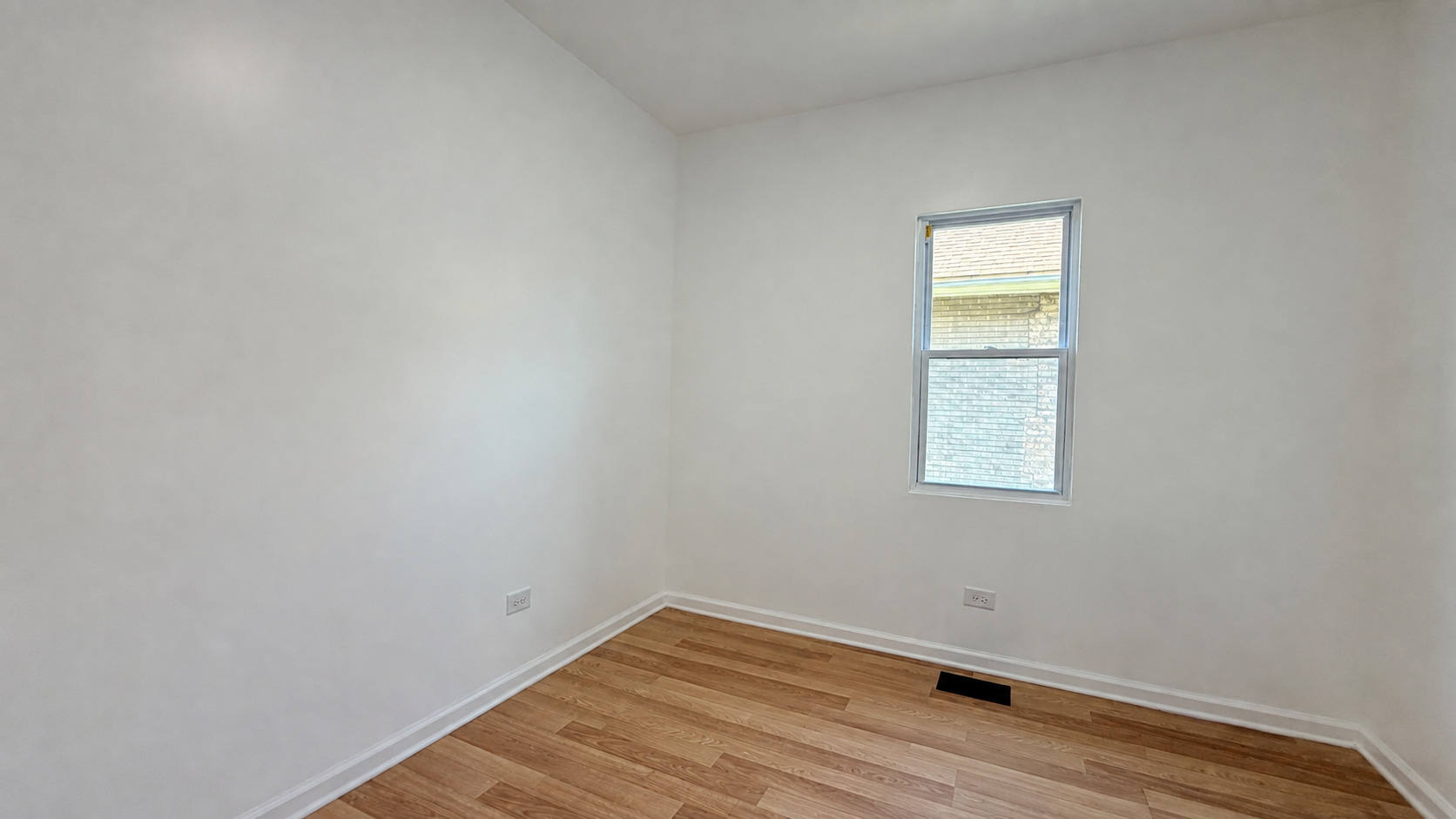 328 156th Place Property Photo 10