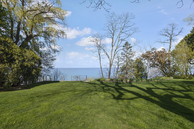22 Lakeview Terrace Property Photo 3