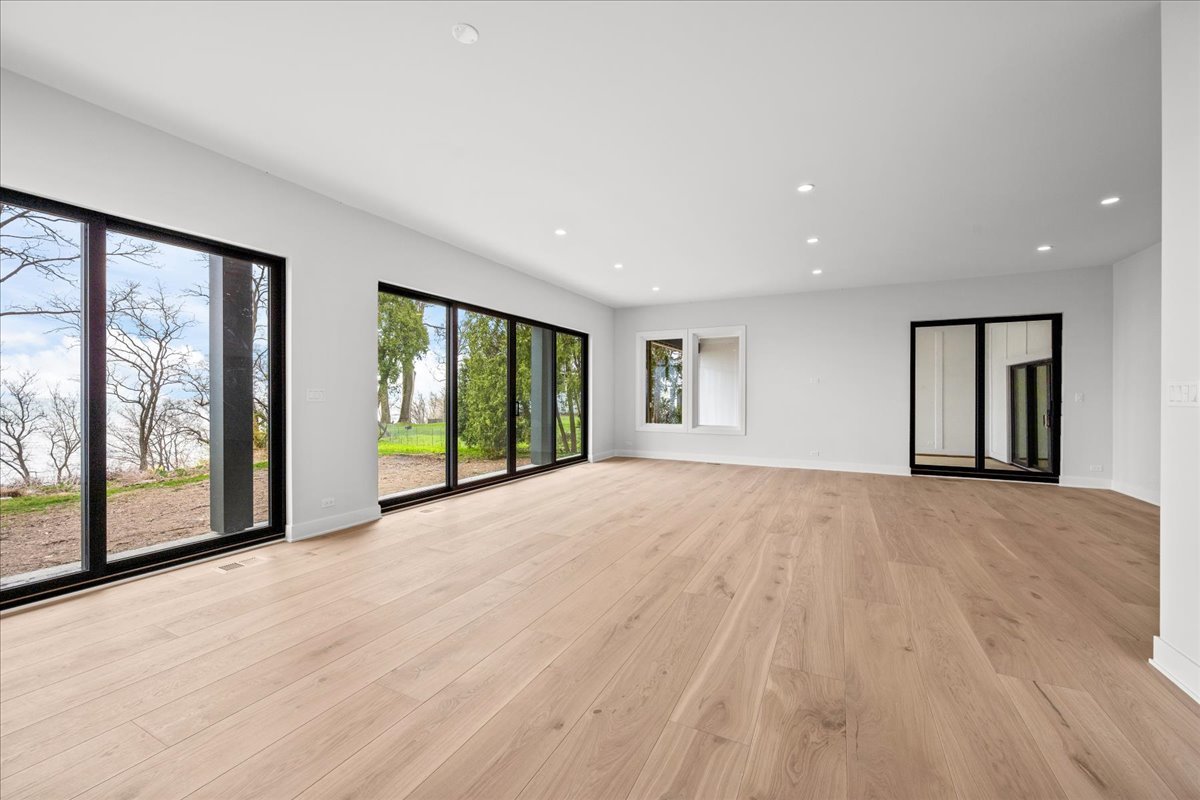 22 Lakeview Terrace Property Photo 21