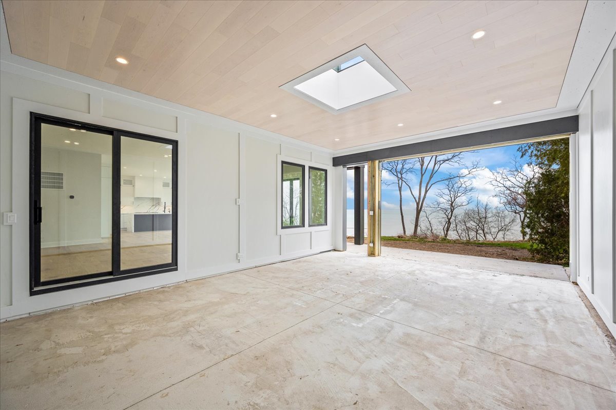 22 Lakeview Terrace Property Photo 24