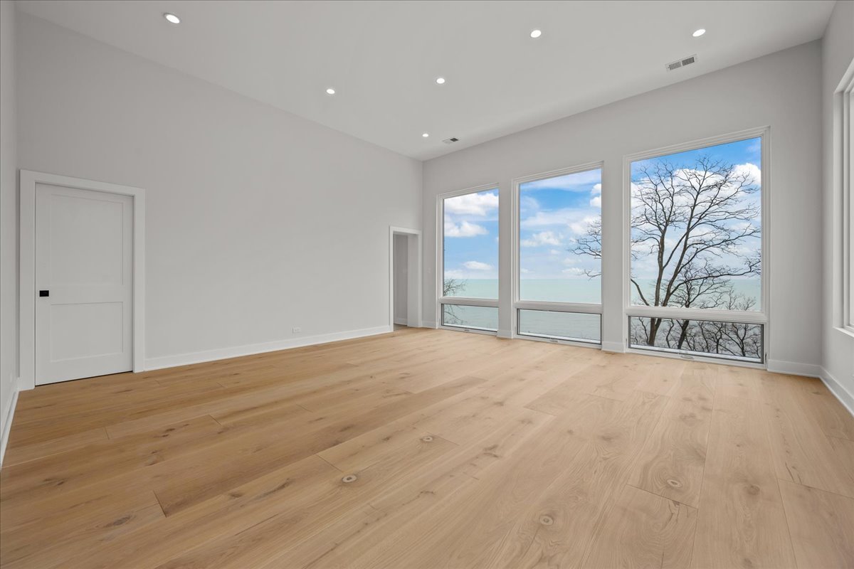 22 Lakeview Terrace Property Photo 29