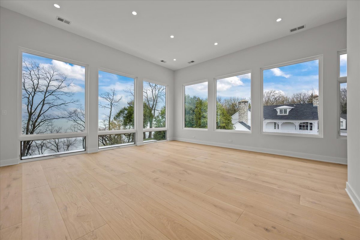 22 Lakeview Terrace Property Photo 30