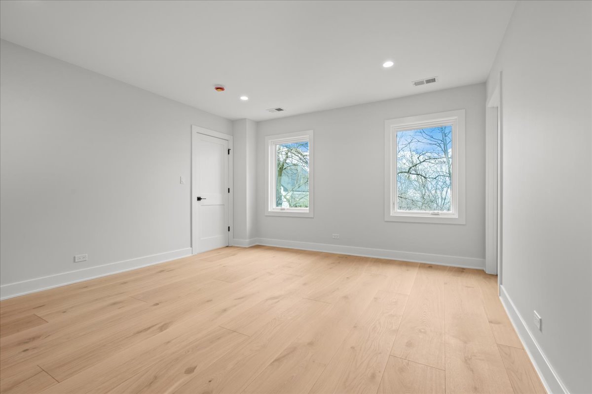 22 Lakeview Terrace Property Photo 37