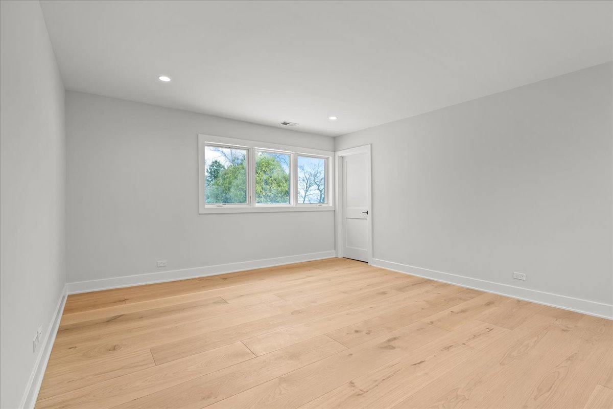 22 Lakeview Terrace Property Photo 40