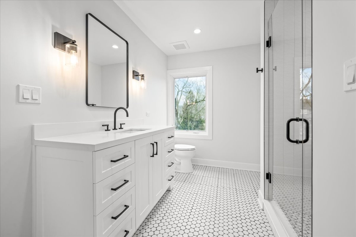 22 Lakeview Terrace Property Photo 45