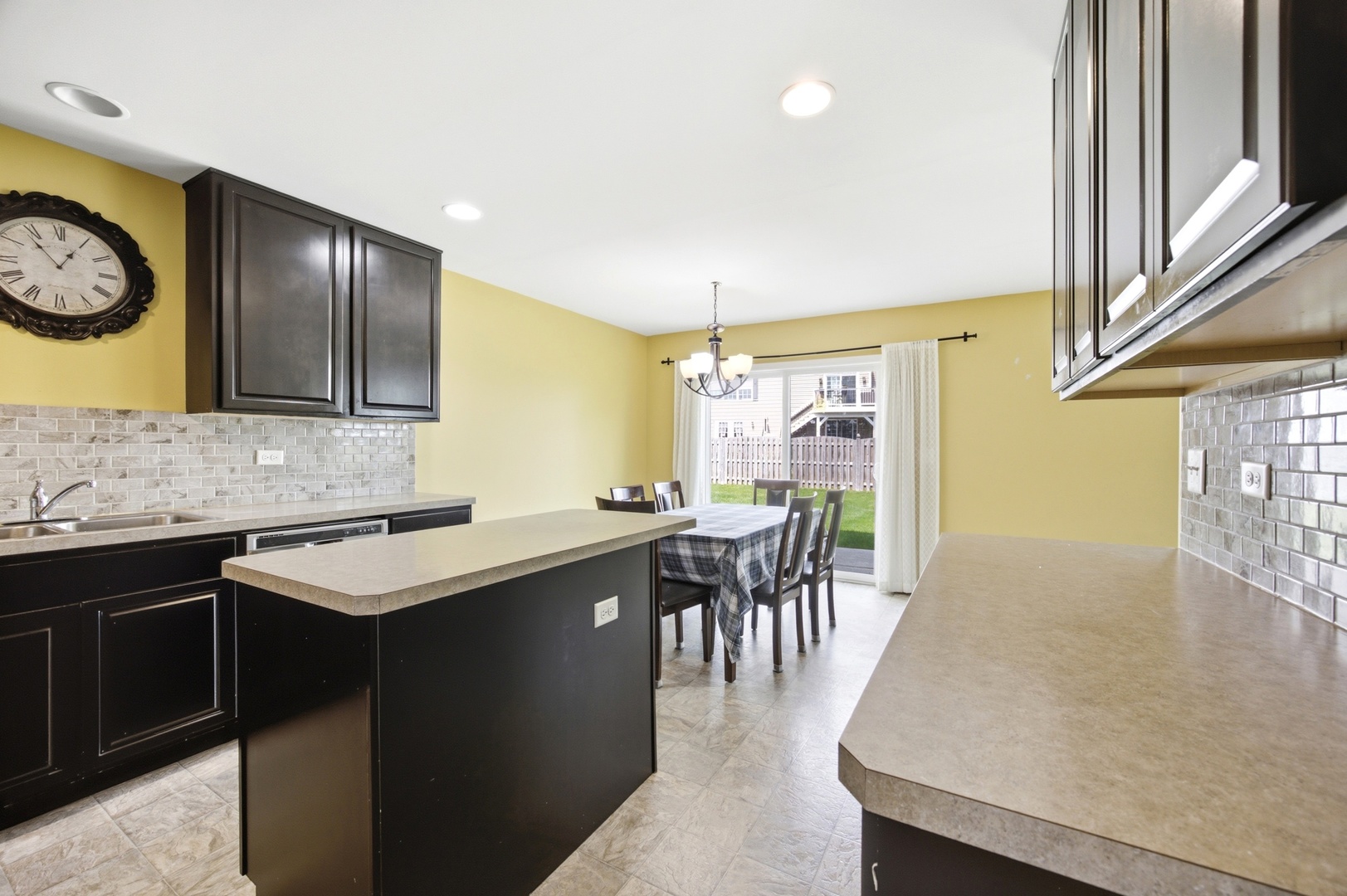 241 Wild Meadow Lane Property Photo 9
