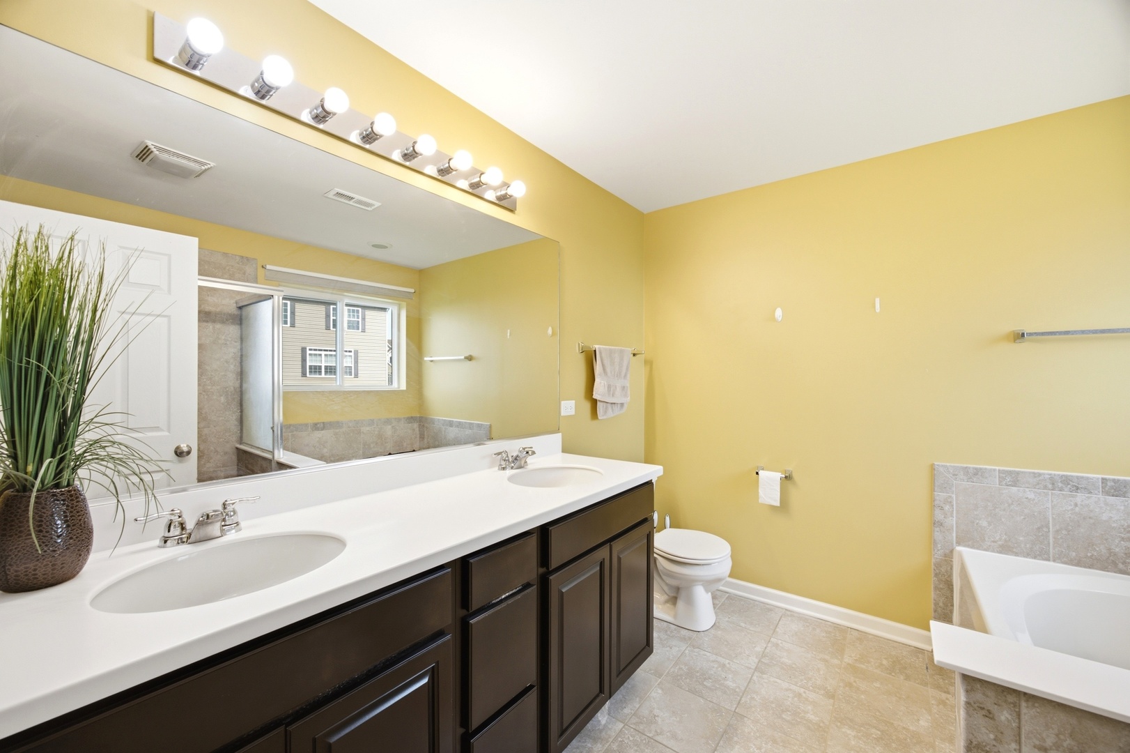 241 Wild Meadow Lane Property Photo 15
