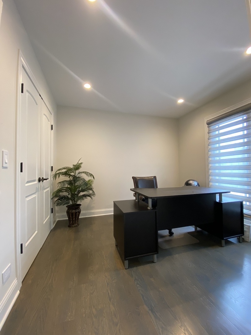 1052 Margret Street Property Photo 11