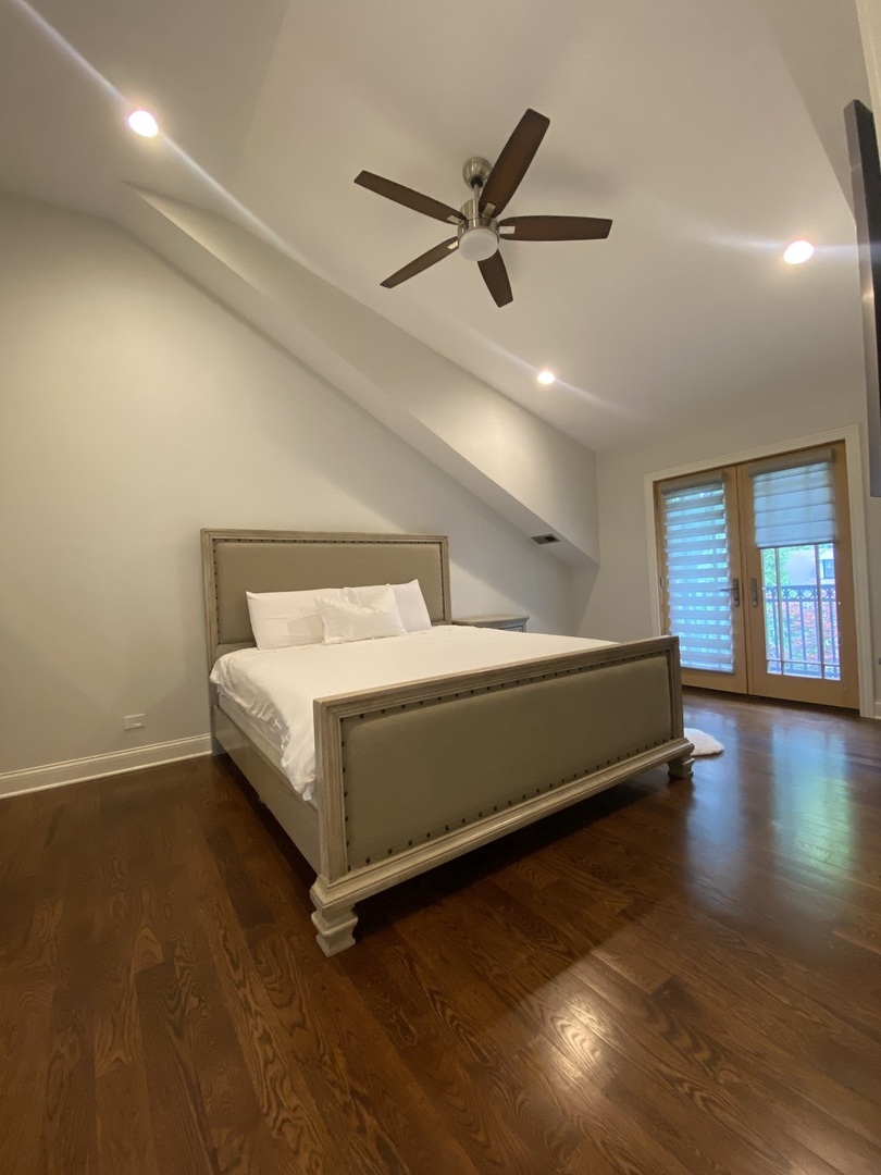 1052 Margret Street Property Photo 14