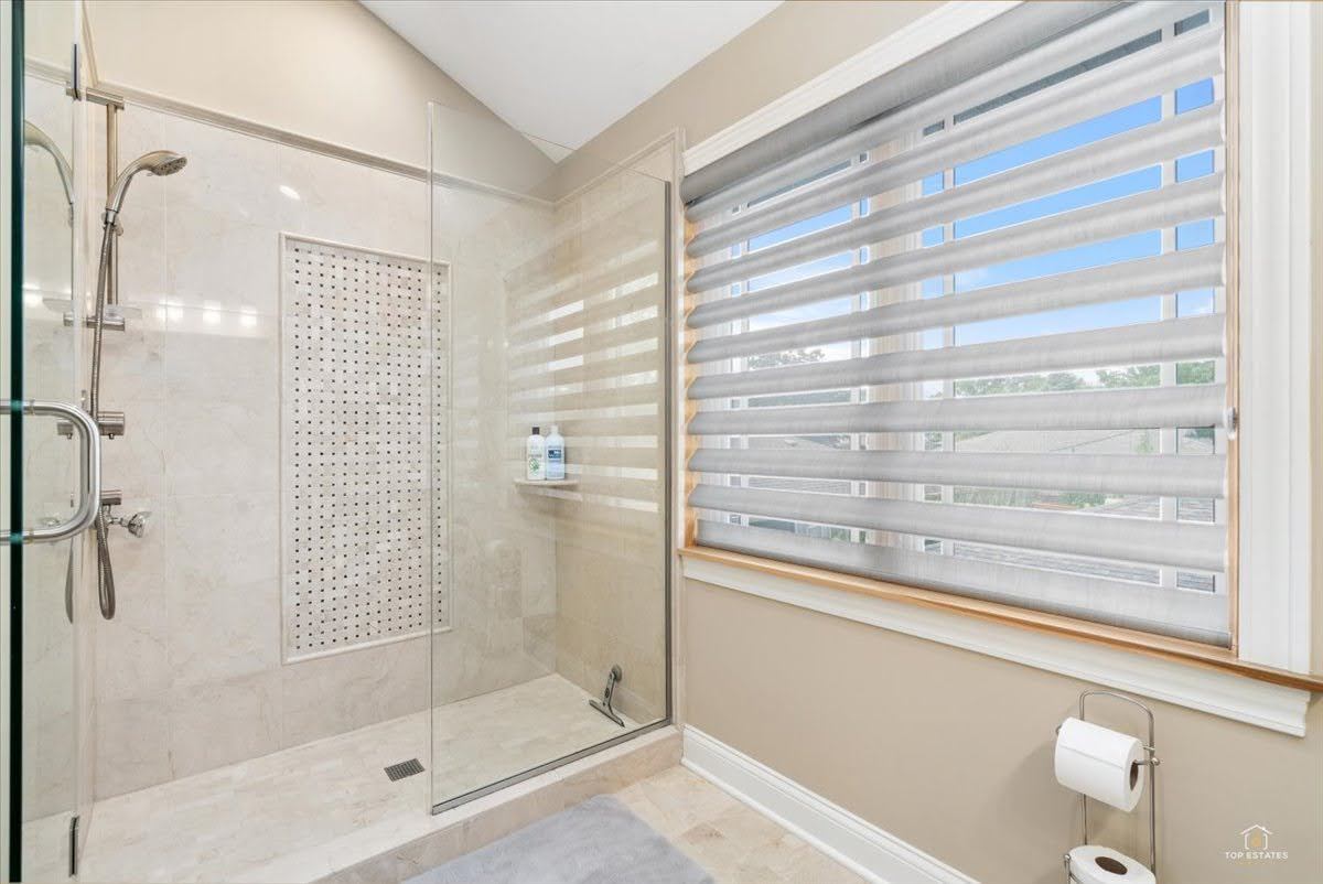 1052 Margret Street Property Photo 25
