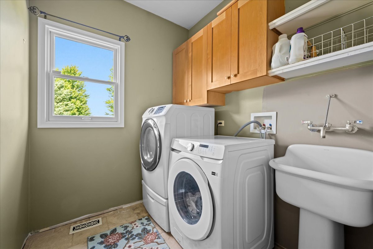 43w834 Morningside Court Property Photo 21