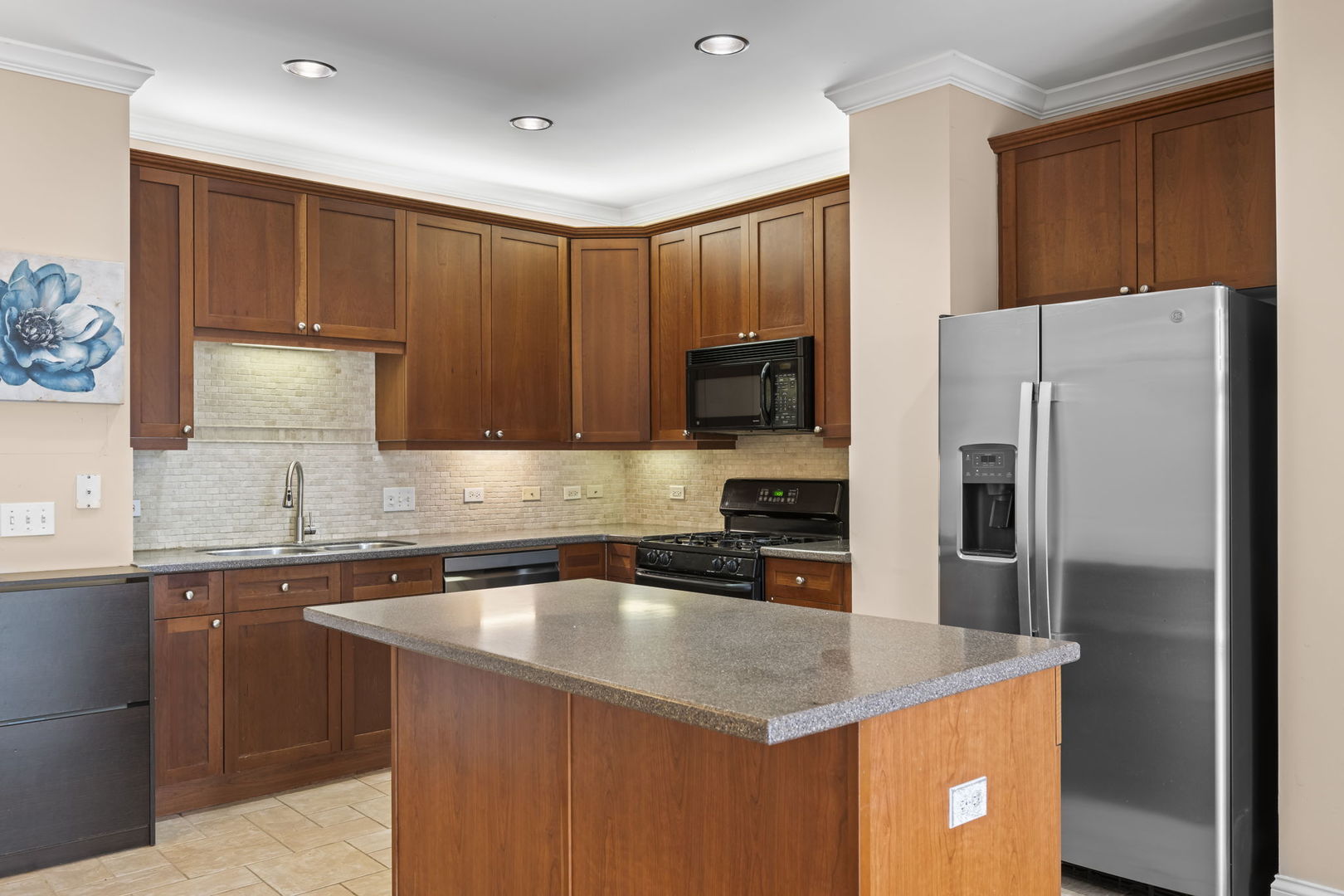 45 Prairie Park Drive 208 Property Photo 4