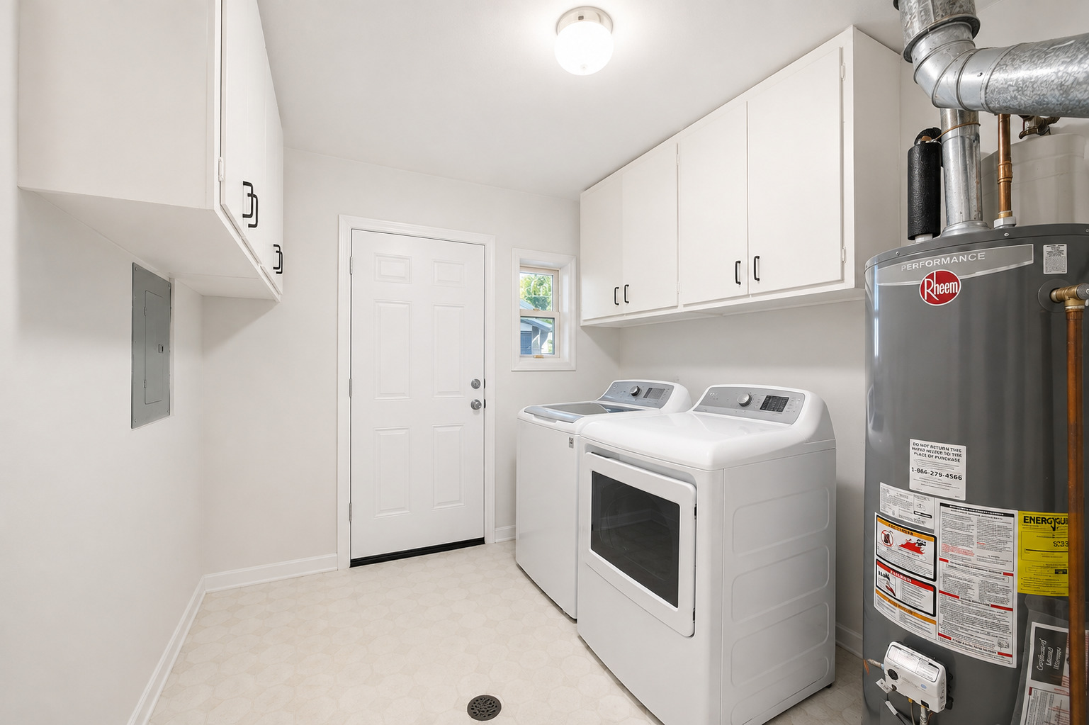 139 Peach Street Property Photo 10