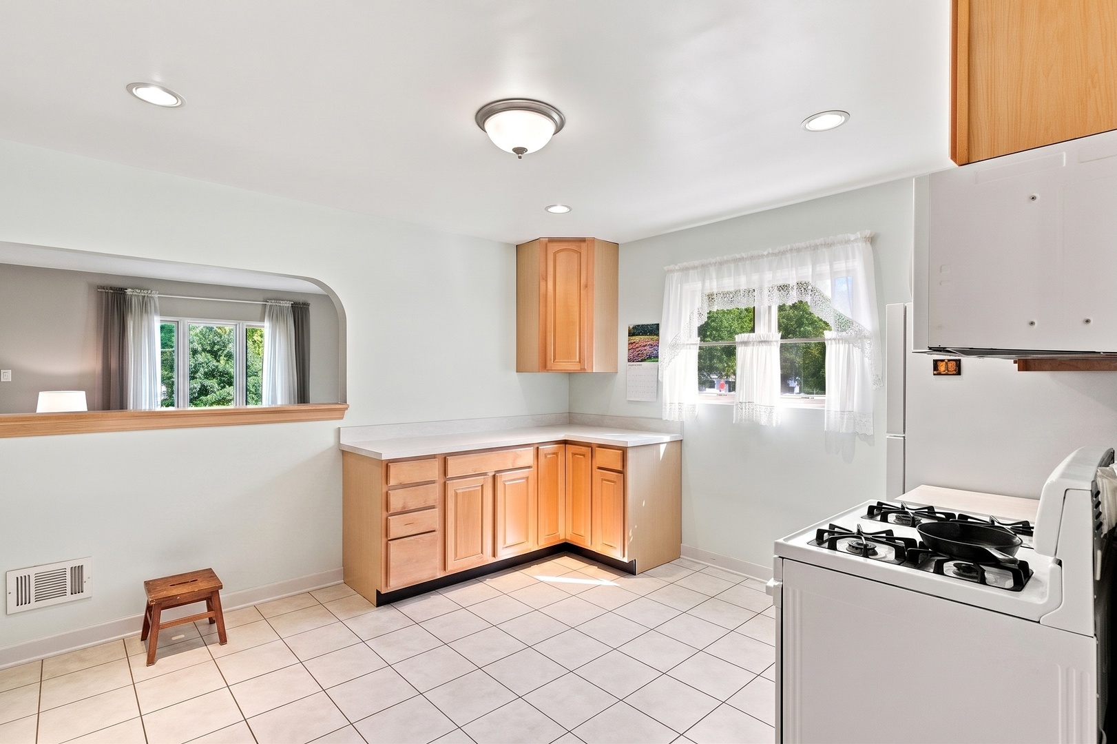 792 N Kenilworth Avenue Property Photo 7