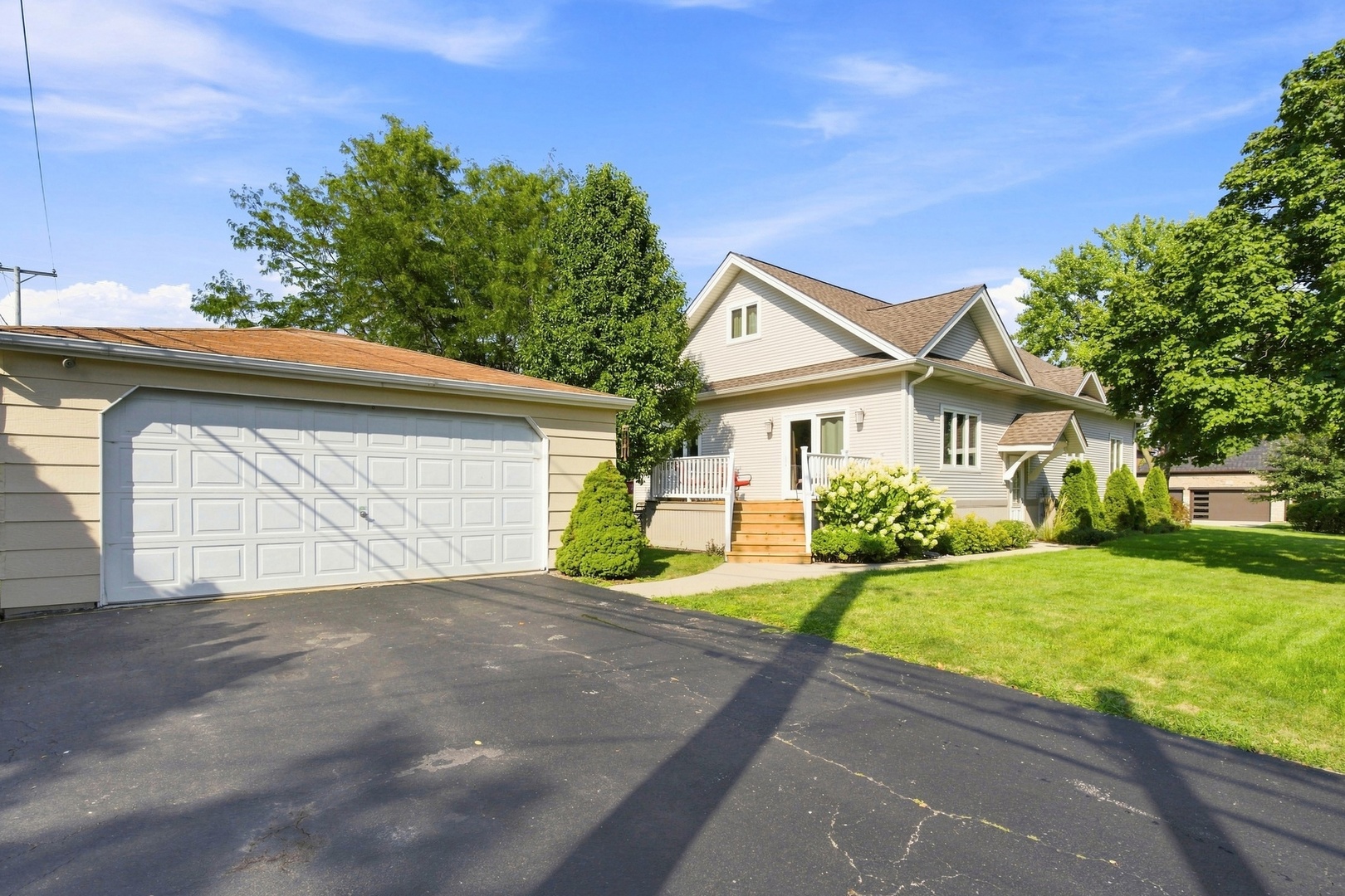 792 N Kenilworth Avenue Property Photo 37