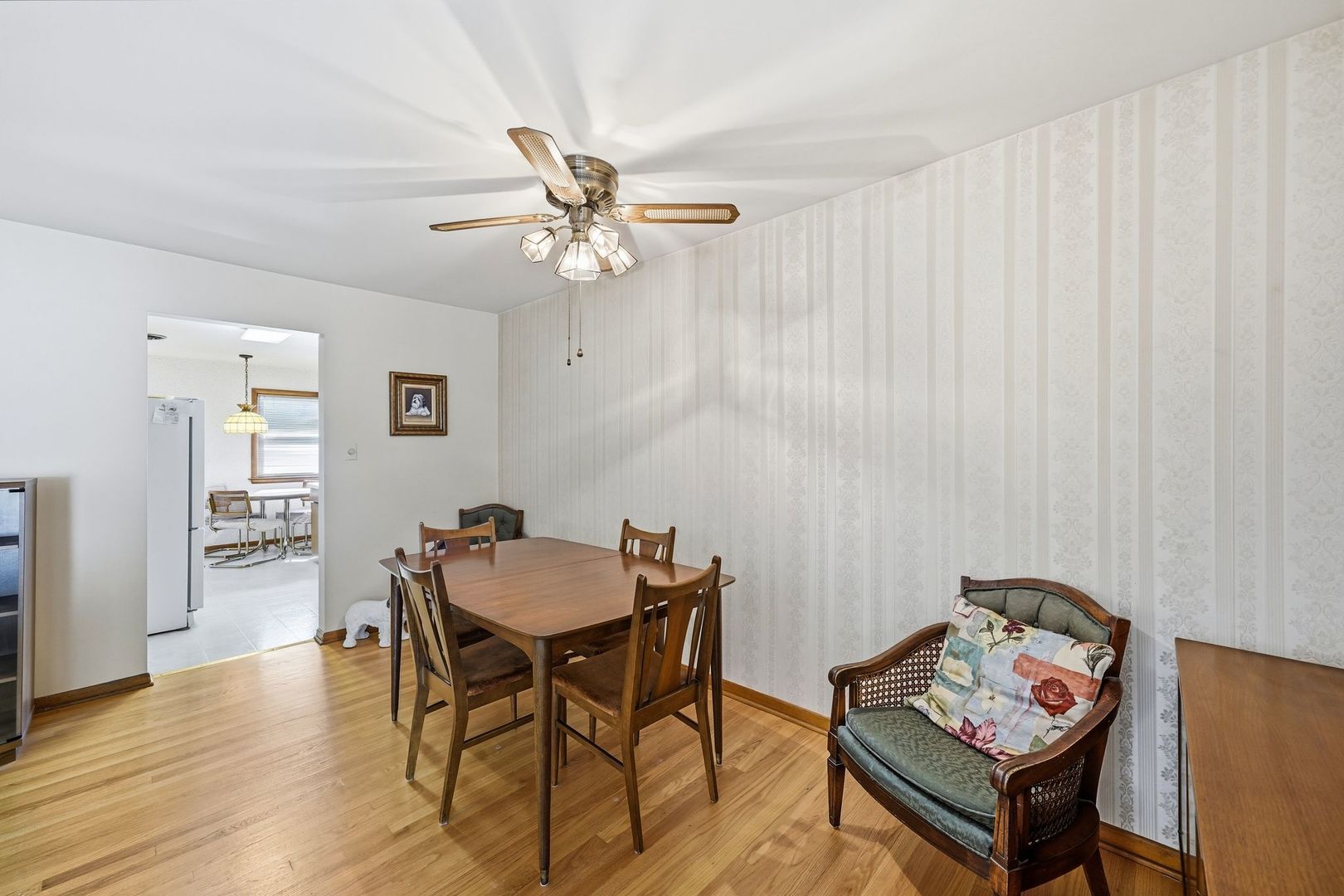 9135 Cherry Avenue Property Photo 7