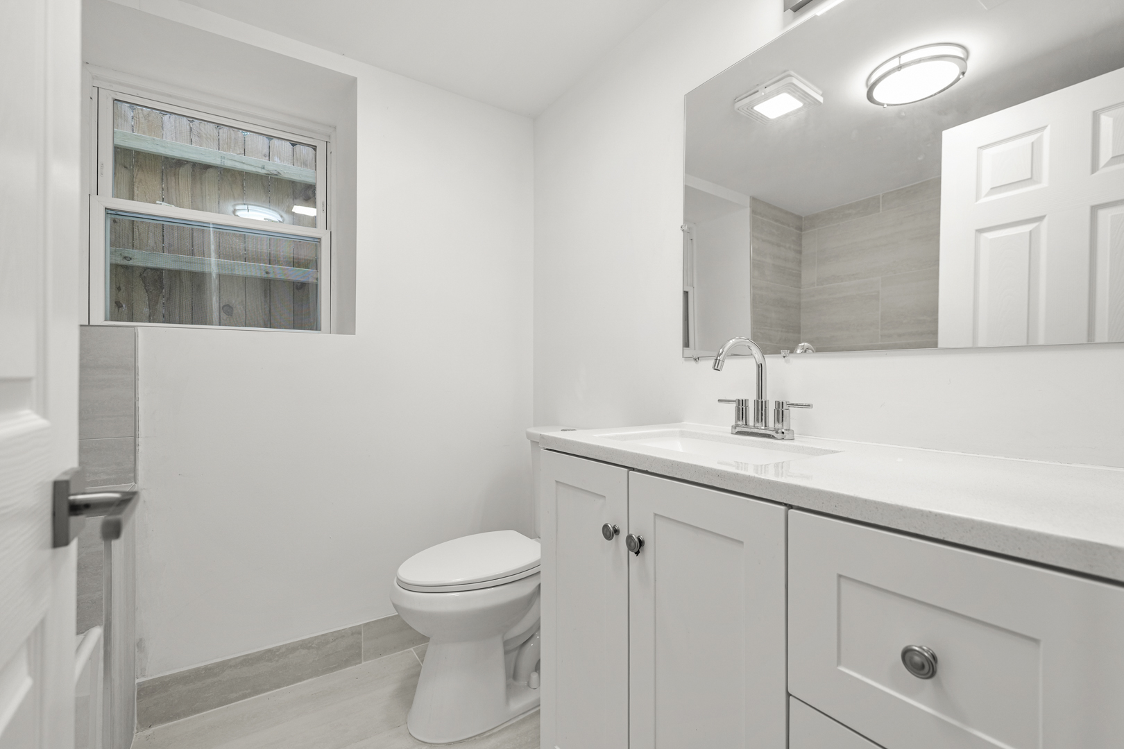 4751 W Monroe Street Garden Property Photo 8