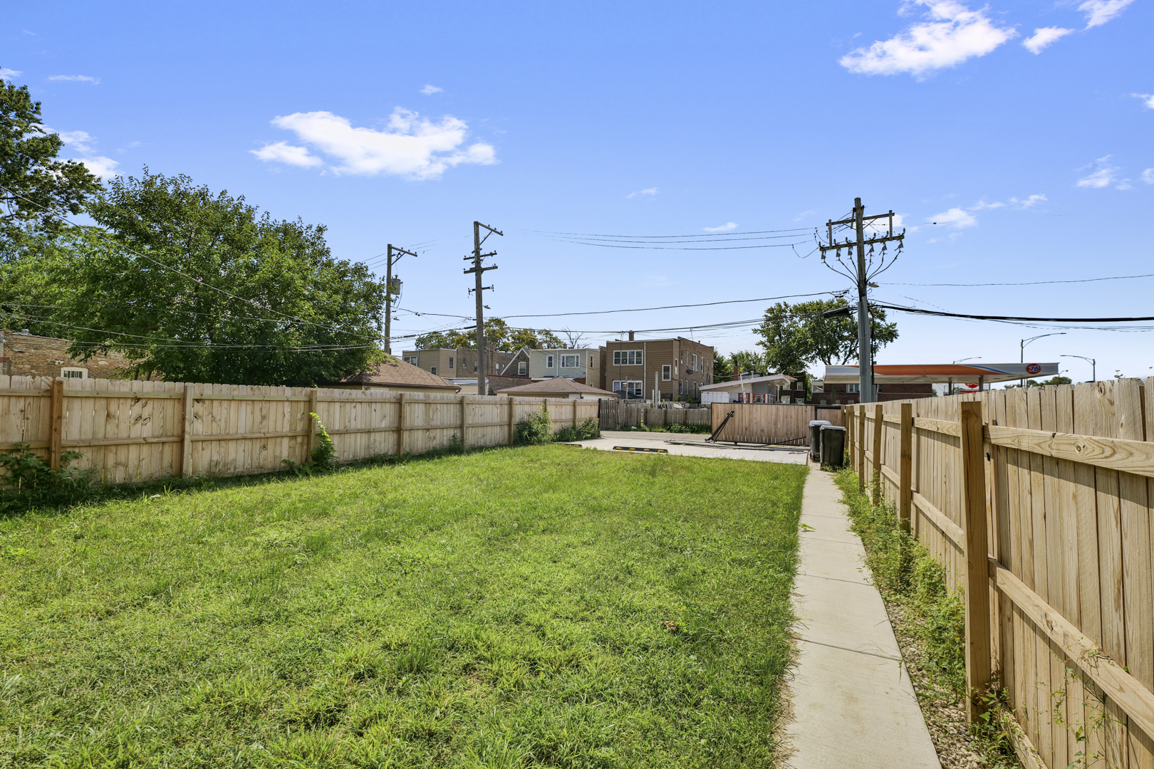4751 W Monroe Street Garden Property Photo 15