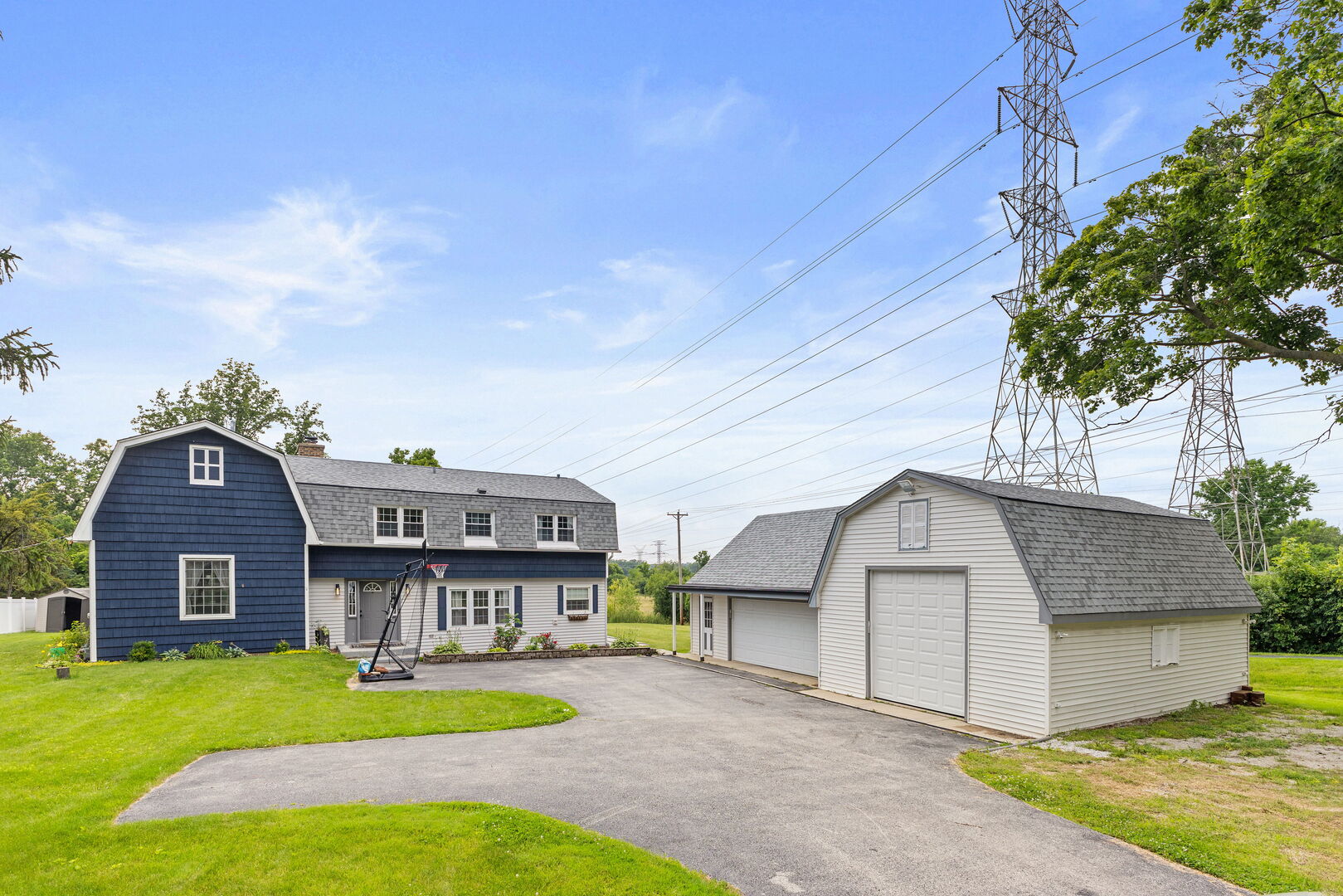 2n330 Swift Road Property Photo 1