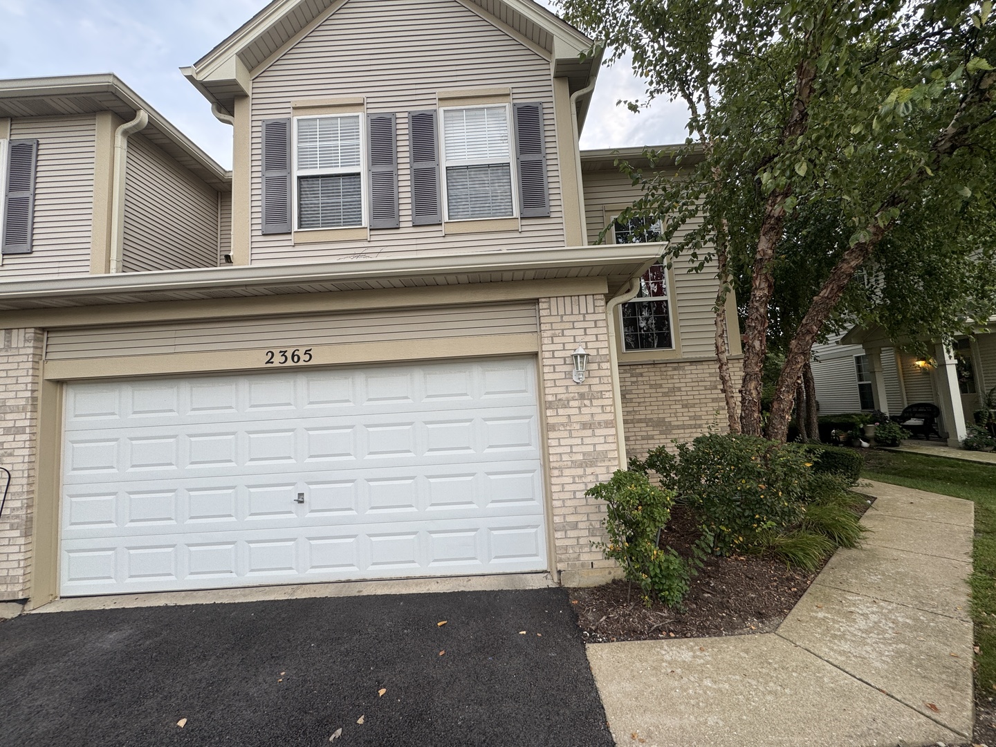 2365 Sunrise Circle Property Photo 1