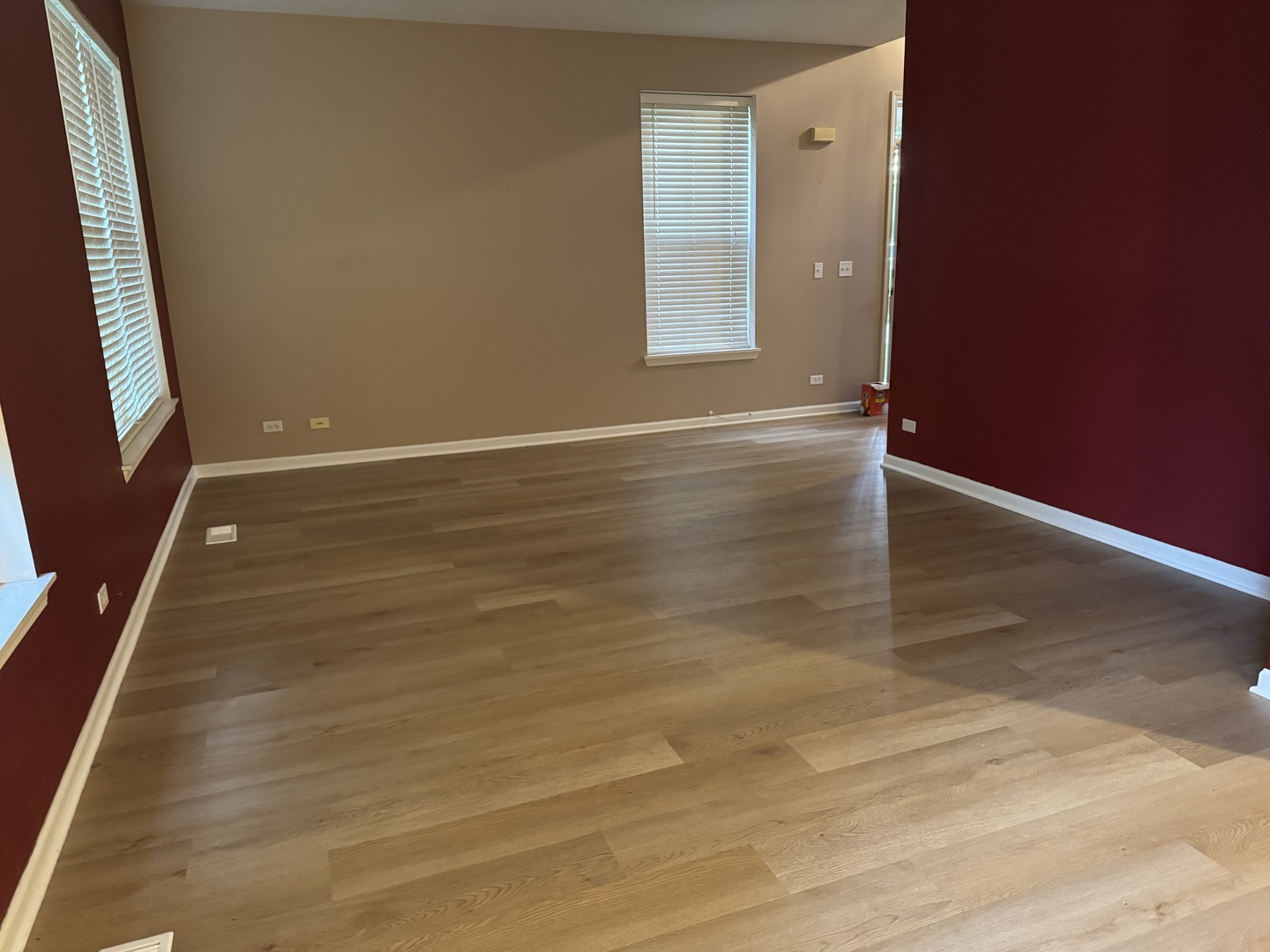 2365 Sunrise Circle Property Photo 4