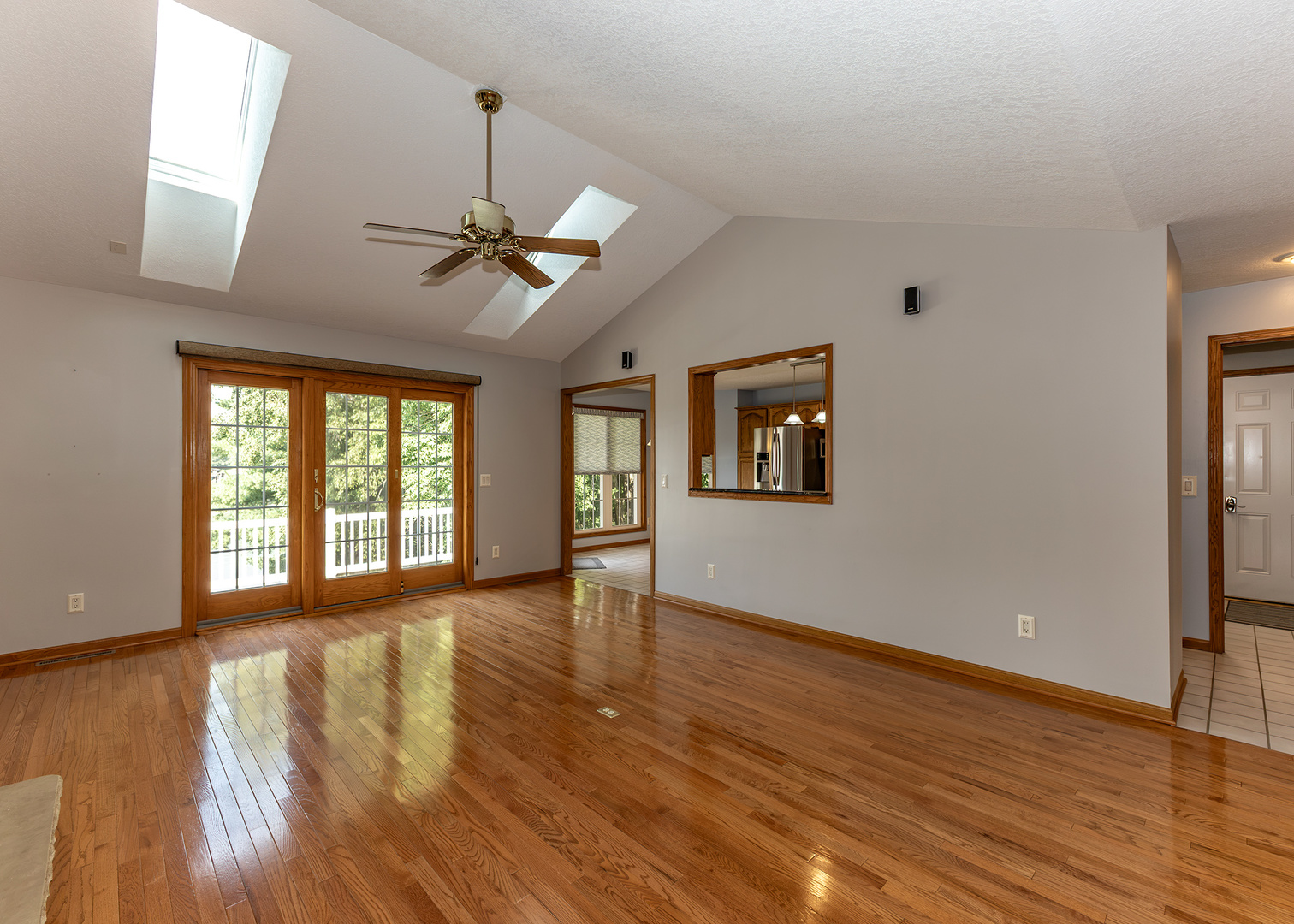 906 Ridgeview Court Property Photo 10