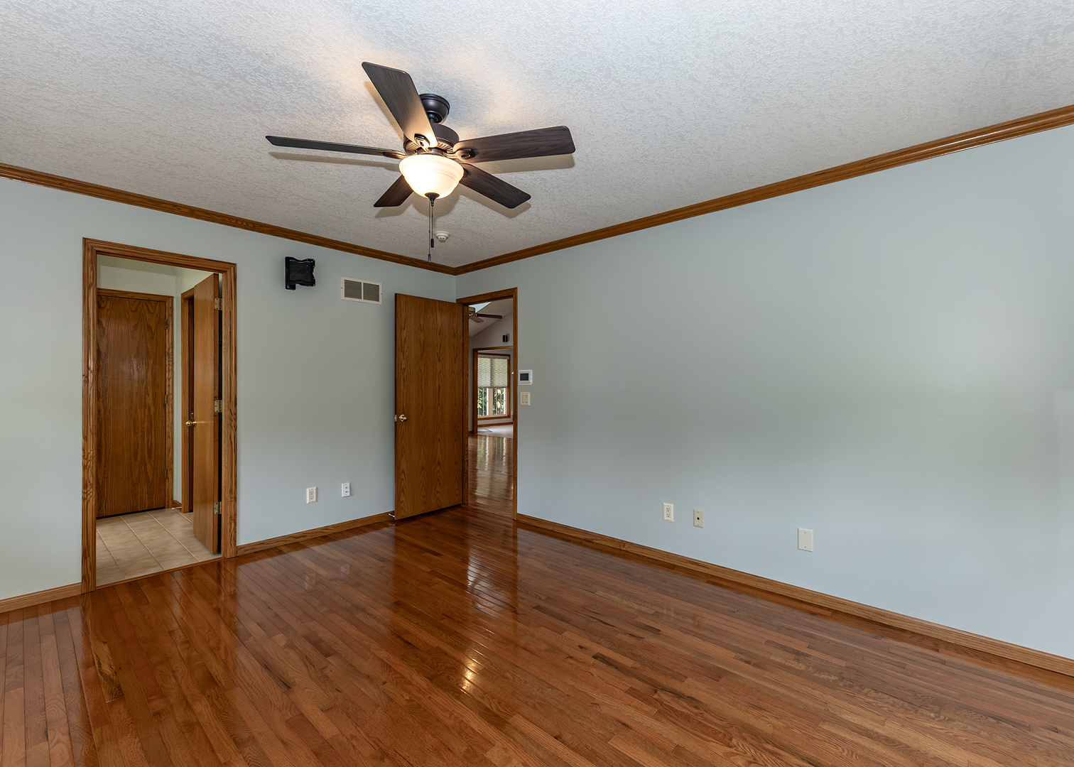 906 Ridgeview Court Property Photo 21
