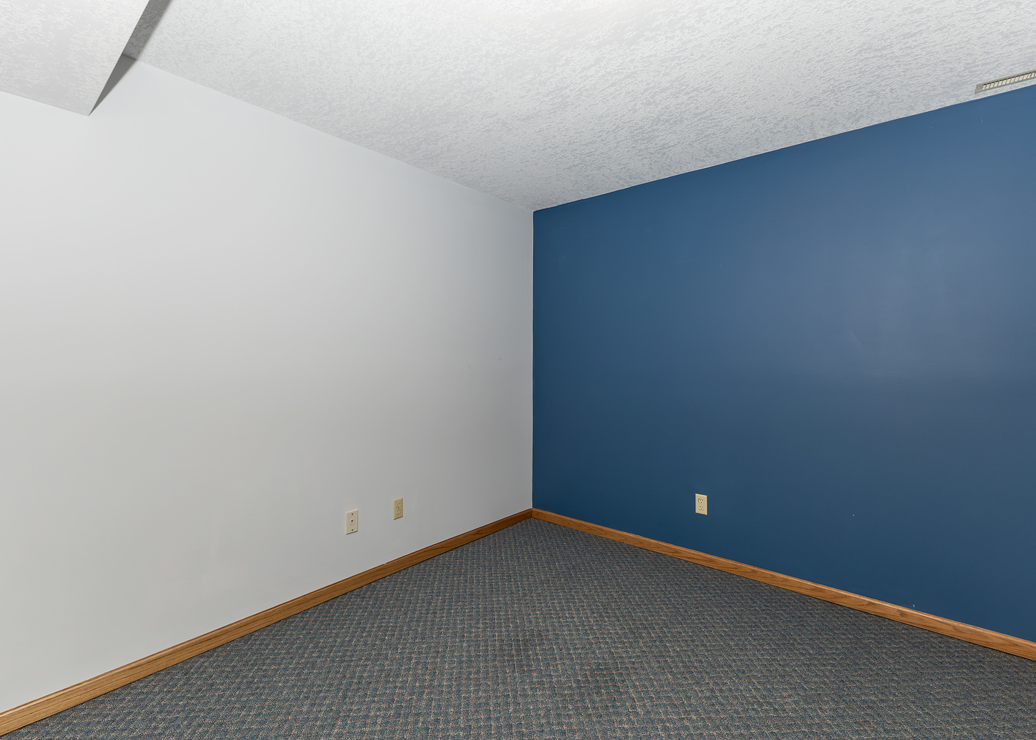 906 Ridgeview Court Property Photo 32