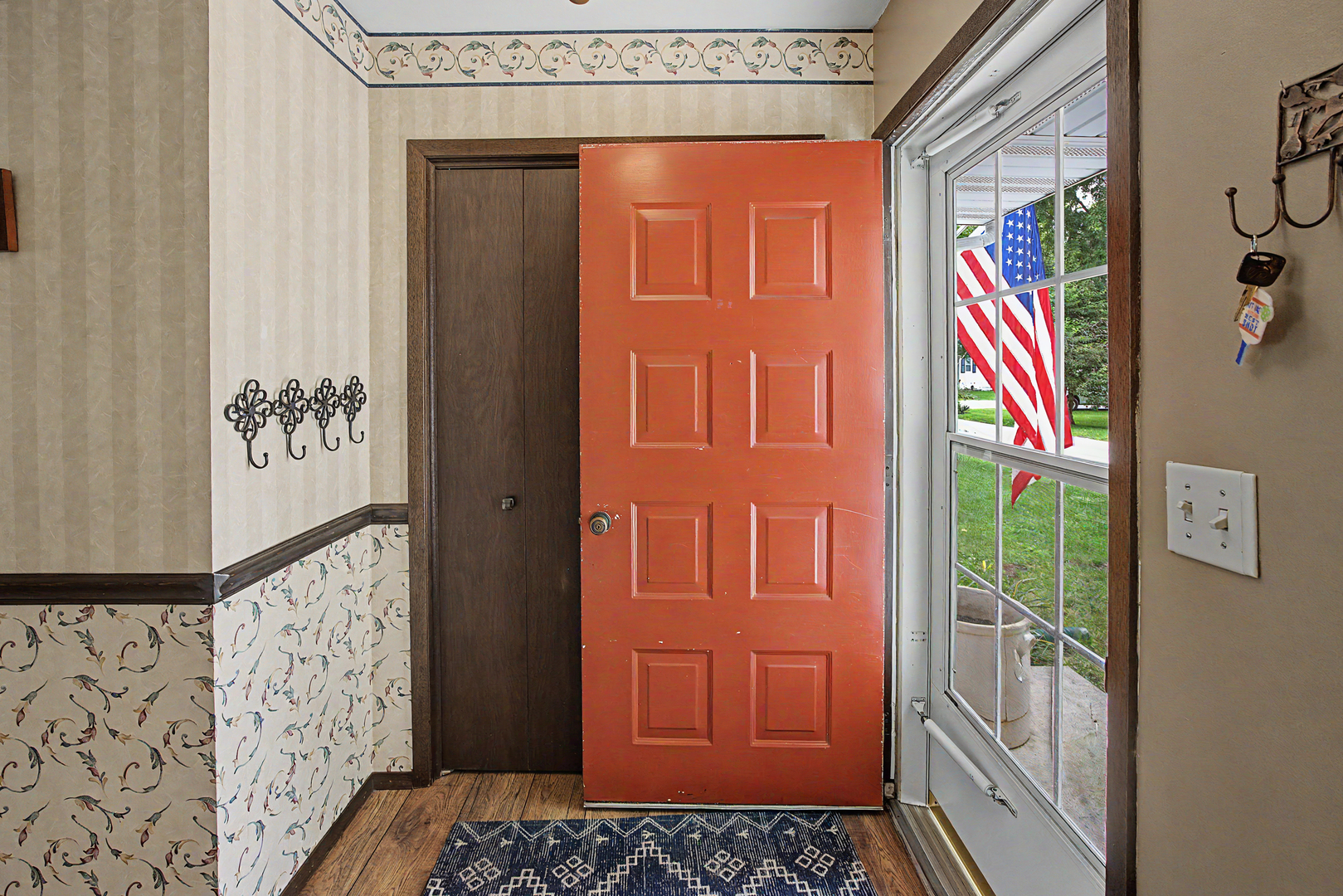 777 S High Street Property Photo 5